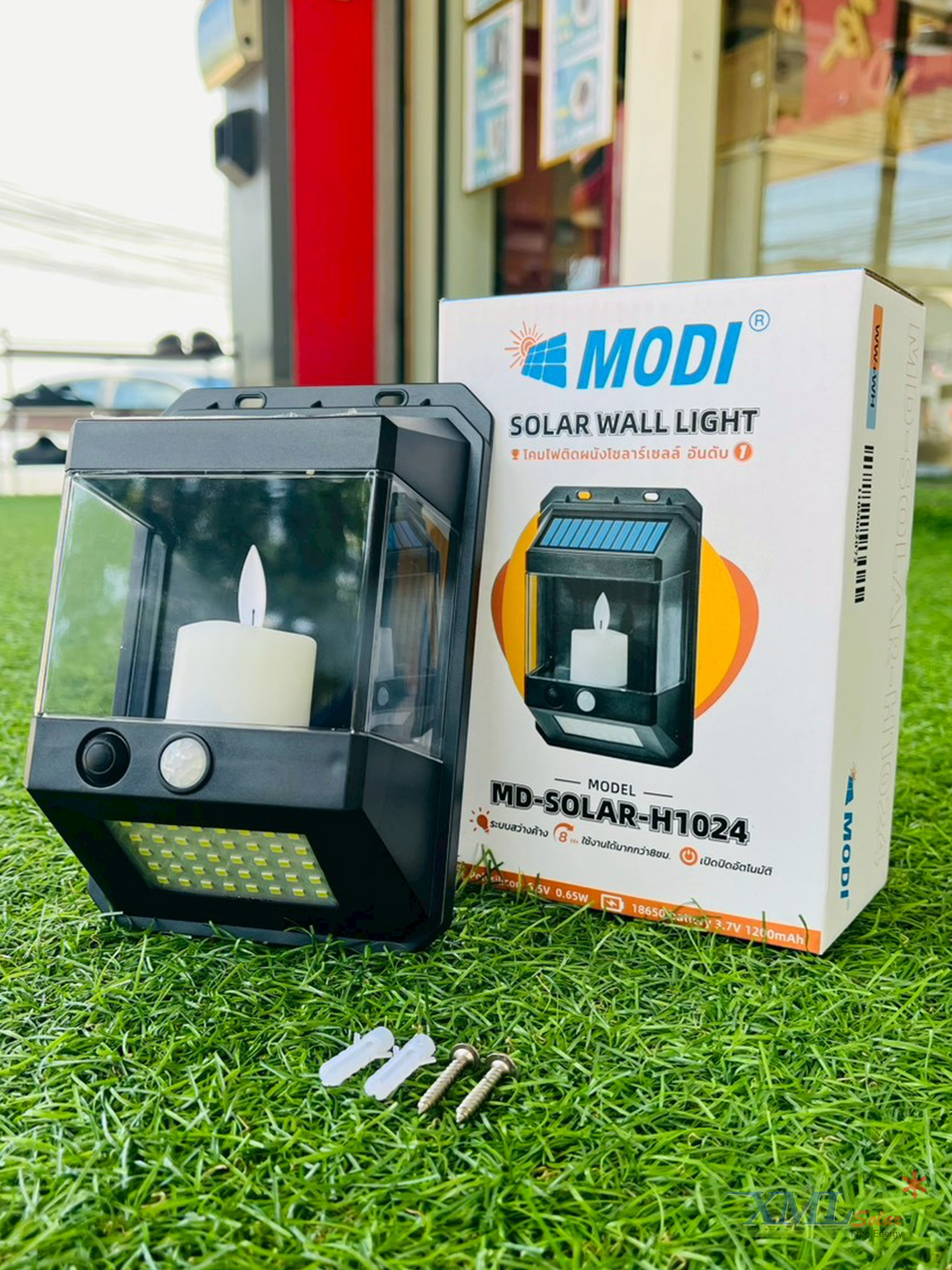 โคมไฟติดผนังเชิงเทียนโซล่าเซลล์ ระบบเซนเซอร์ กันน้ำIP65 เปิดปิดอัตโนมัติ (แสง : เหลือง+แสงขาว)