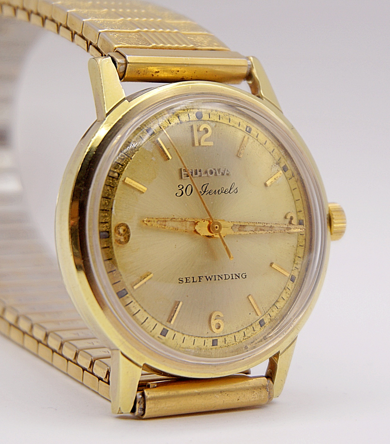 นาฬิกาเก่า BULOVA ออโตเมติก