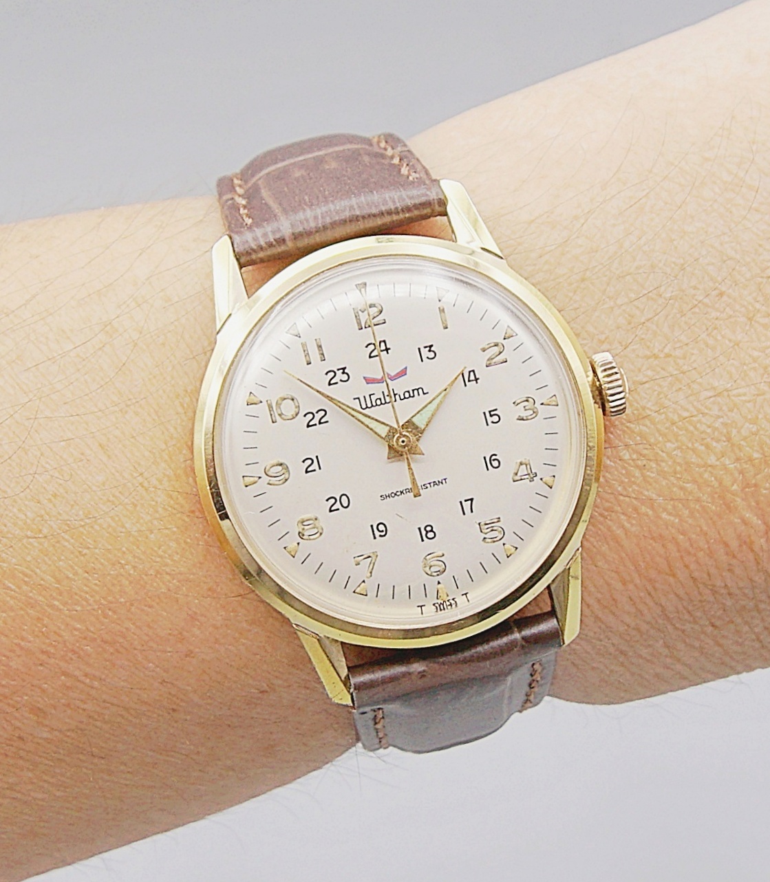 นาฬิกาเก่า WALTHAM ไขลาน