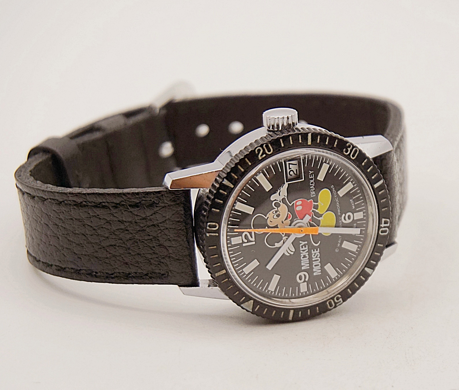 นาฬิกาเก่า MICKEY MOUSE ไขลาน