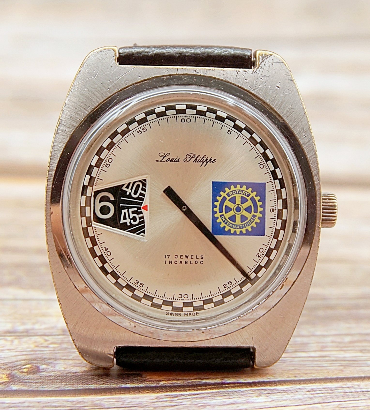 นาฬิกาเก่า LOUIS PHILIPPE ไขลานชั่วโมงกระโดด (Jump Hour)