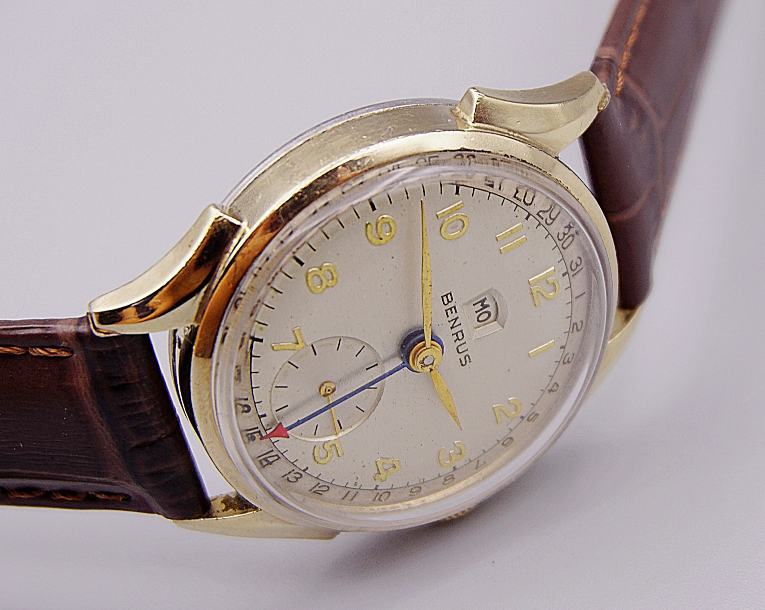 นาฬิกาเก่า BENRUS POINTER DATE ไขลาน