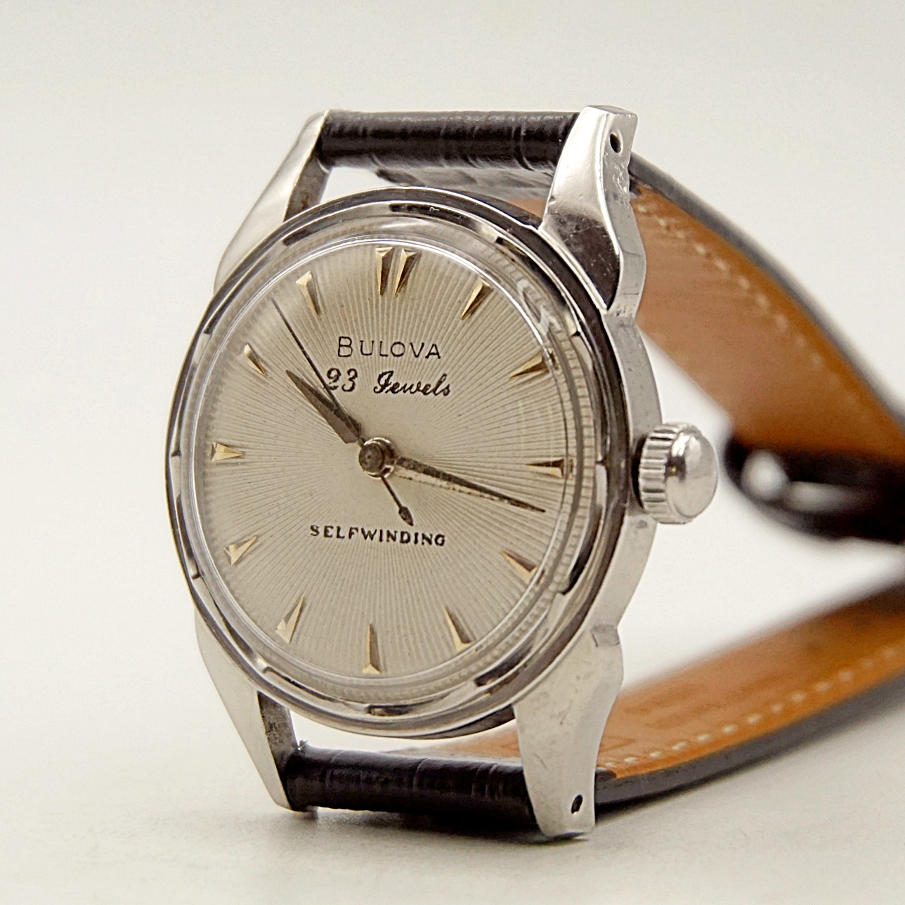 นาฬิกาเก่า BULOVA ออโตเมติก