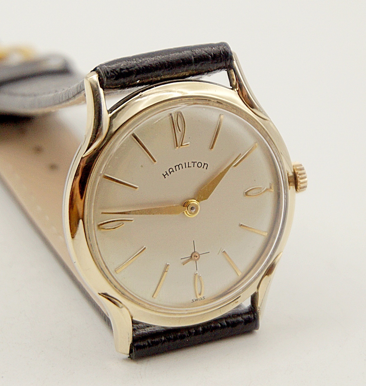 นาฬิกาเก่า HAMILTON ไขลานสองเข็มครึ่ง