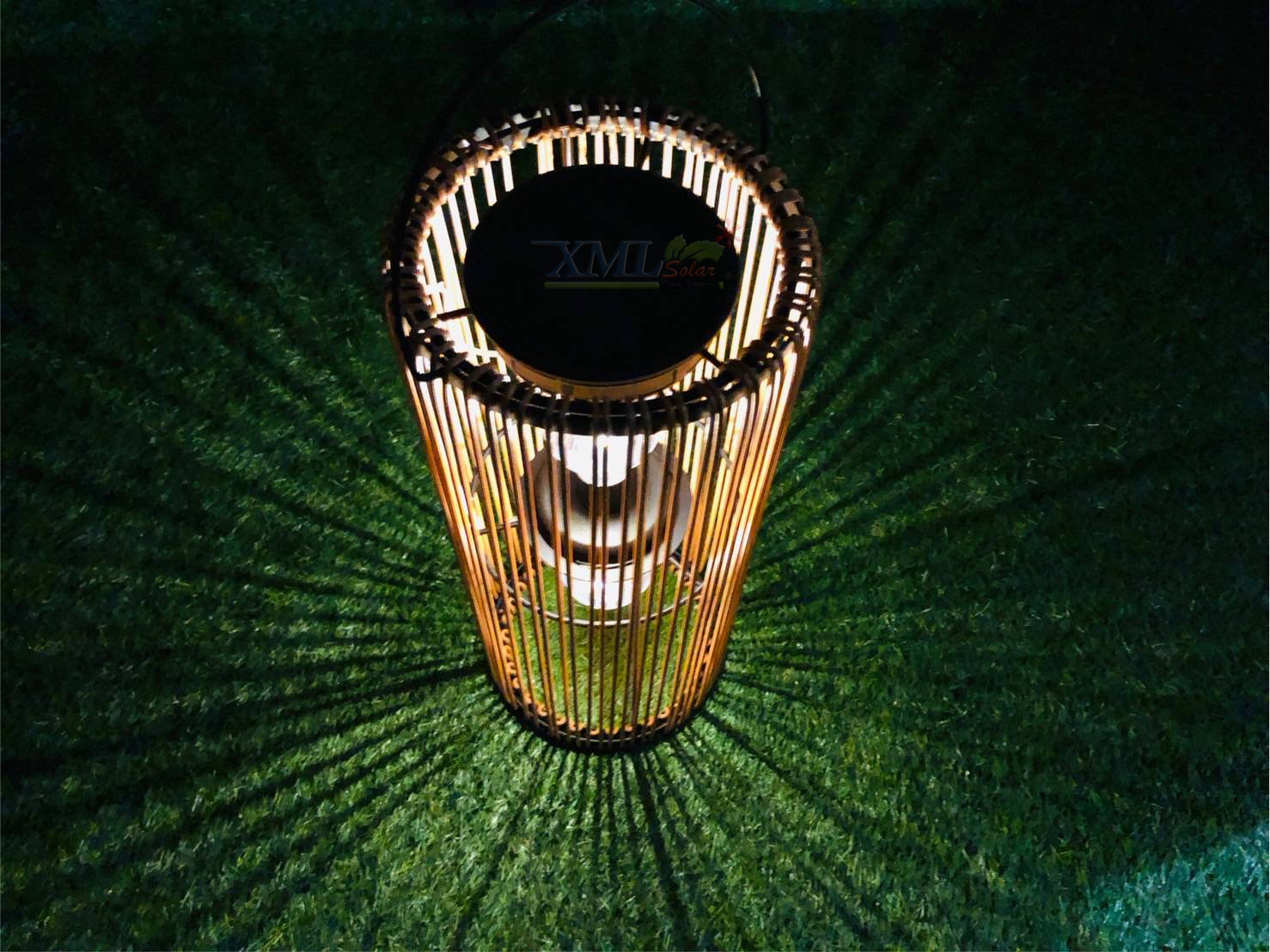 โคมไฟแขวน โซล่าเซลล์ รุ่น MD-S3003 (แสง : เหลืองวอมไวท์)