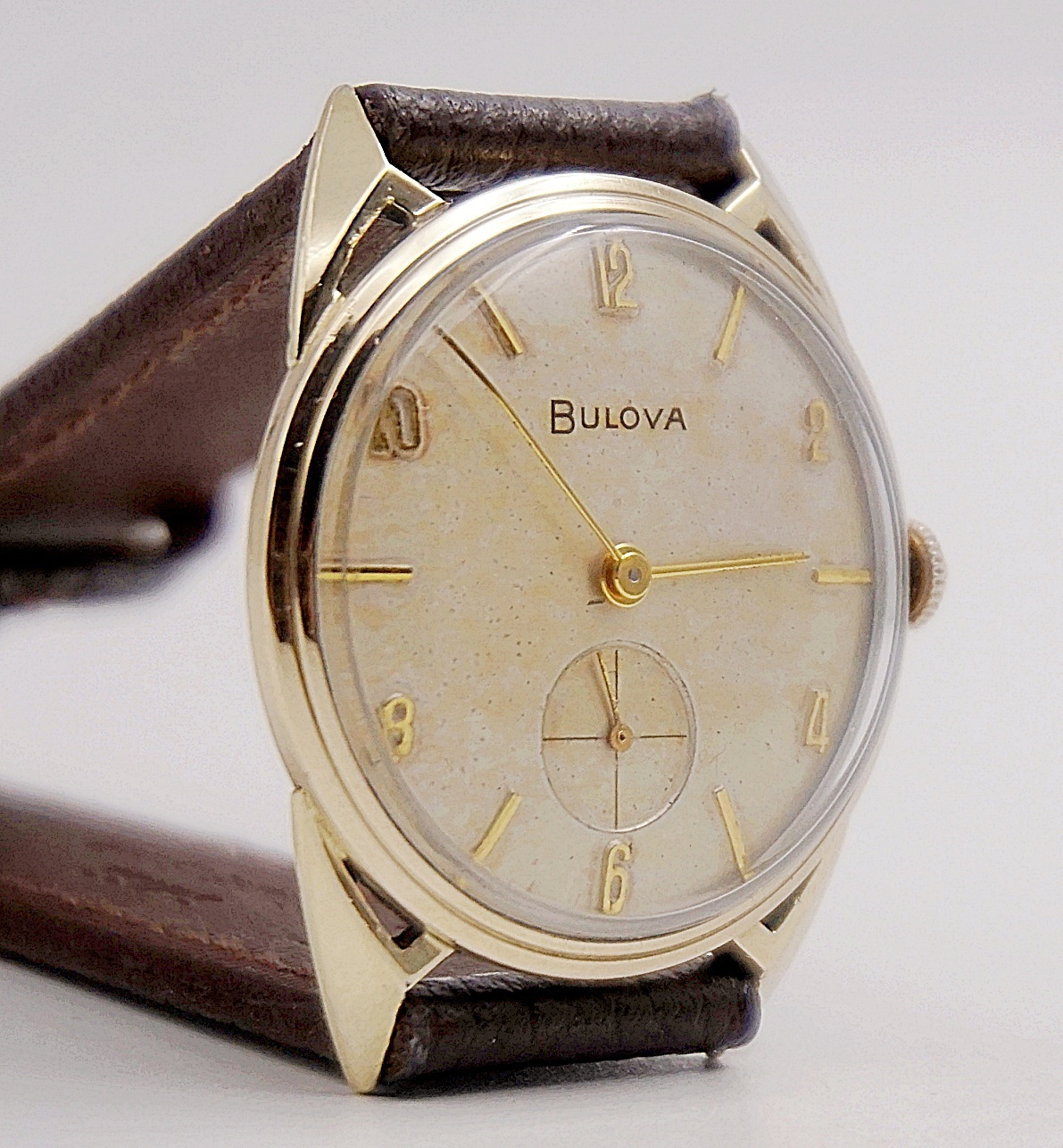 นาฬิกาเก่า BULOVA ไขลาน