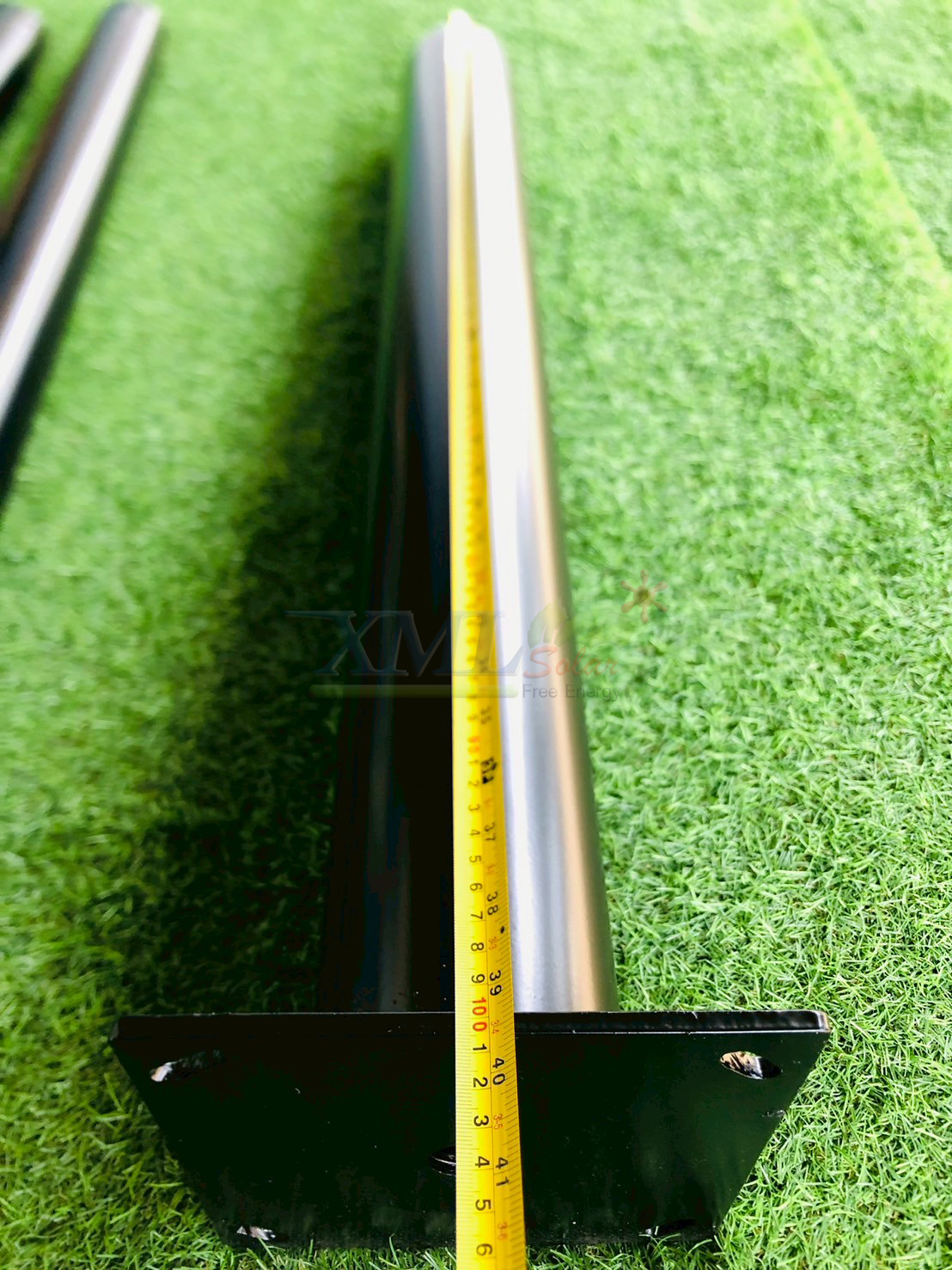 เสาไฟสนาม สีดำ สูง 6 เมตร (ปลาย 3 นิ้ว)