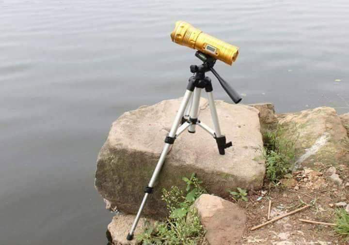 ไฟฉายส่องทุ่น พร้อมขาตั้ง