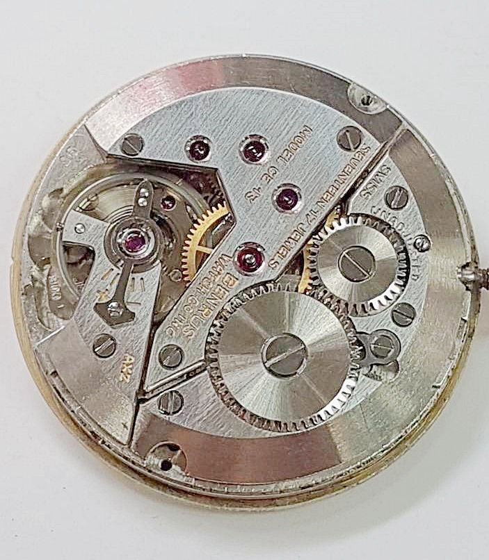 นาฬิกาเก่า BENRUS POINTER DATE ไขลาน