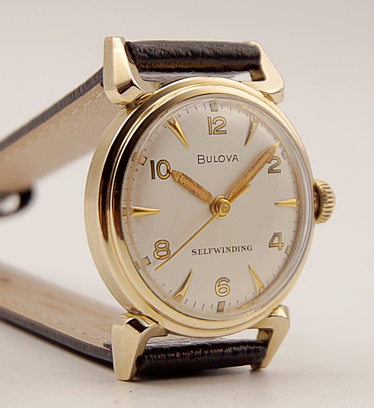 นาฬิกาเก่า BULOVA ออโตเมติก