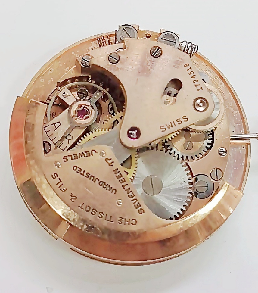 นาฬิกาเก่า TISSOT ออโตเมติกครึ่งรอบ