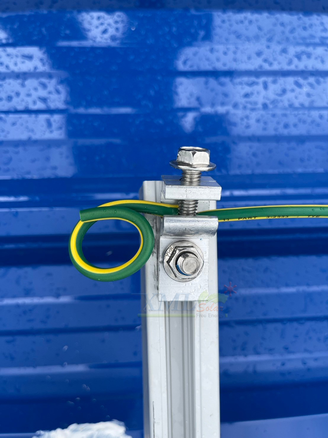 ชุดแอร์โซล่าเซลล์ TASAKI 13,000 BTU