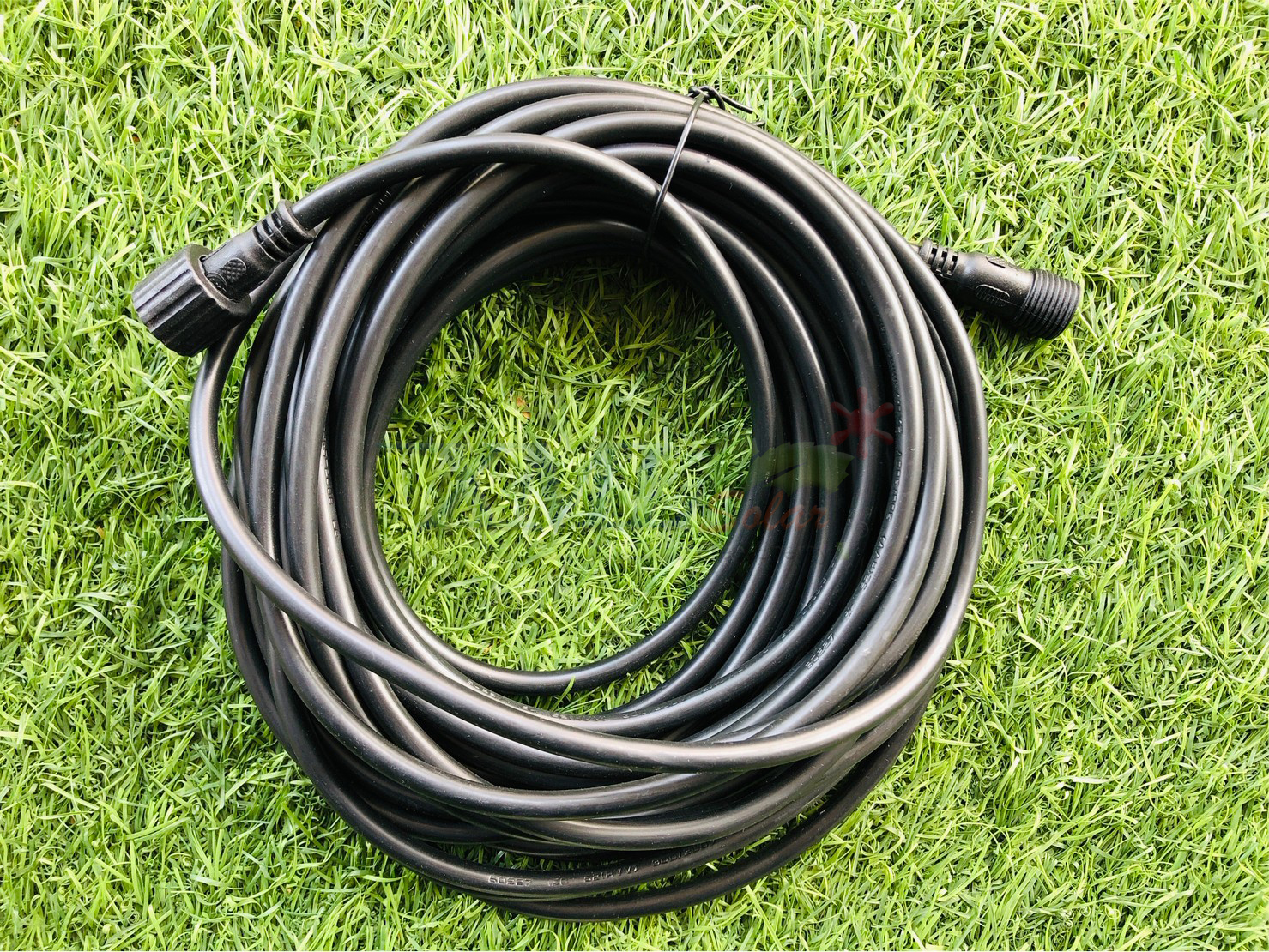 สายขยาย ยาว 10 เมตร สำหรับสปอร์ตไลท์ รุ่น XML-Solar หรือ Modi (หัว 2 เขี้ยว)