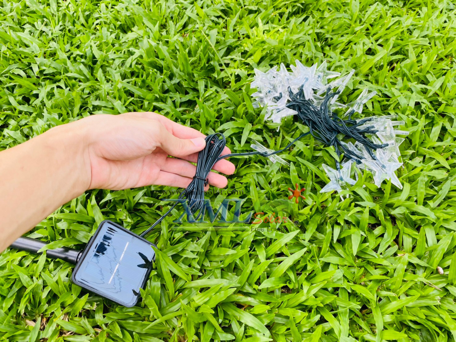 ไฟกระพริบโซล่าเซลล์ ทรงดาวแผ่นใส 30 ดวง (2 ฟังก์ชั่น) (เเสง : หลากสี)(NO QC : มีรอยขูดขีด)