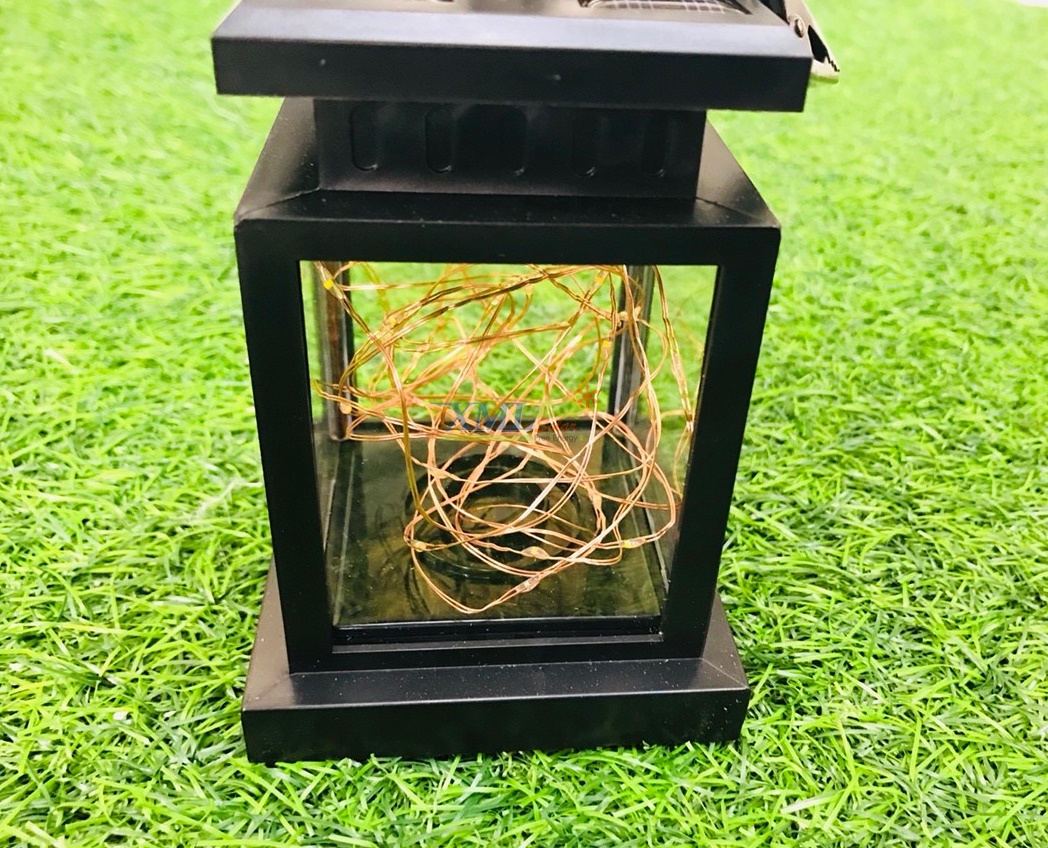 ไฟห้อยโซล่าเซลล์ ทรงสี่เหลียม สีดำ 30 SMD LED (แสง:เหลืองวอมไวท์)