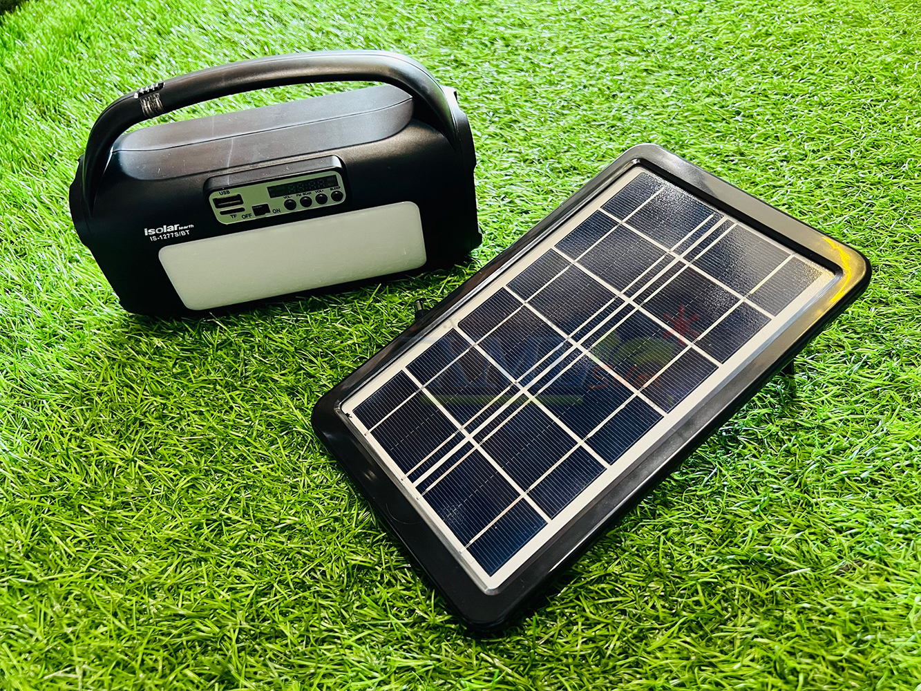 ชุดนอนนาโซล่าเซลล์ (สีดำ) (รุ่นปี 2023) พร้อมวิทยุ ขนาดพกพา 8,000 mAh