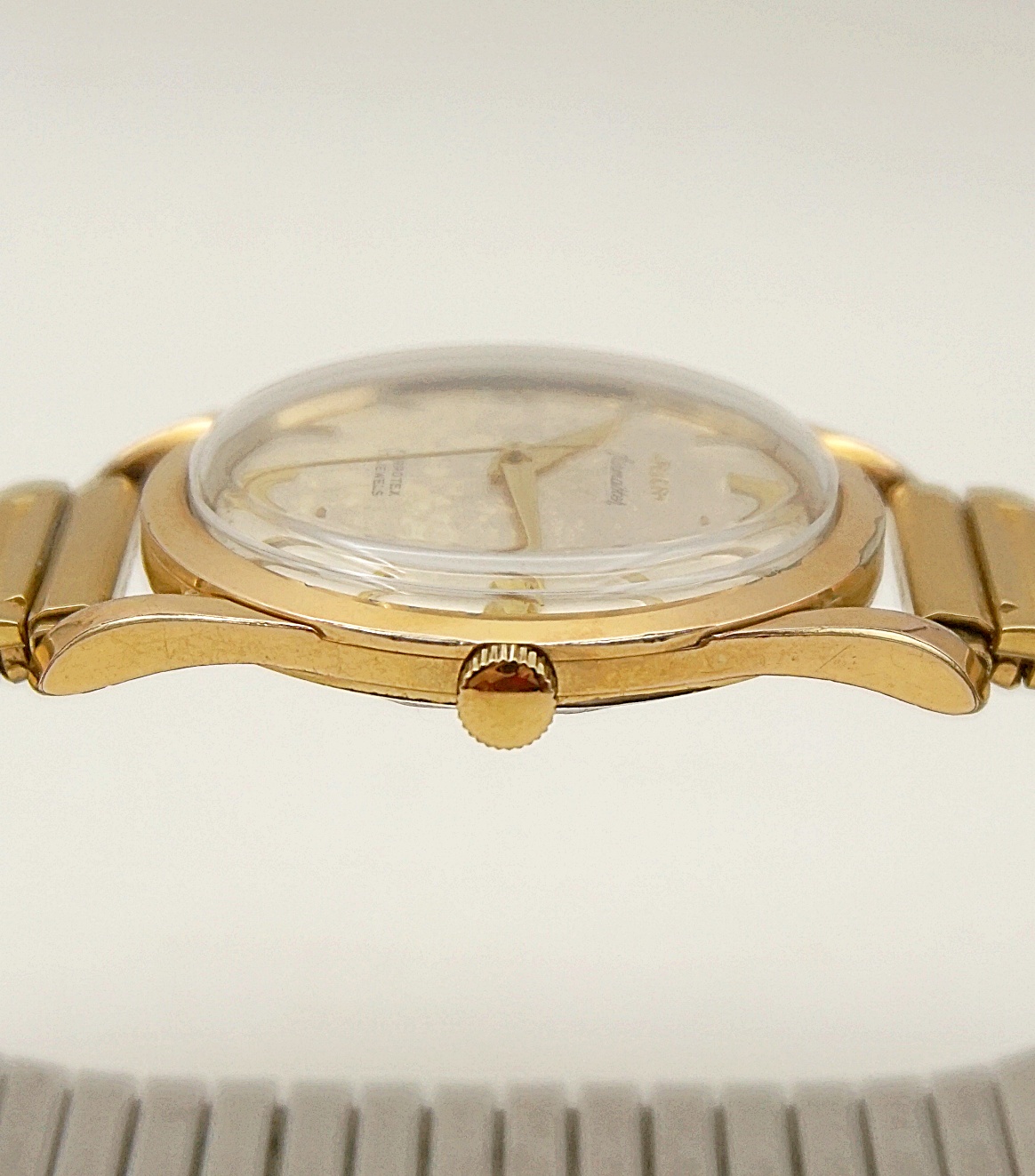 นาฬิกาเก่า FELCA ไขลาน