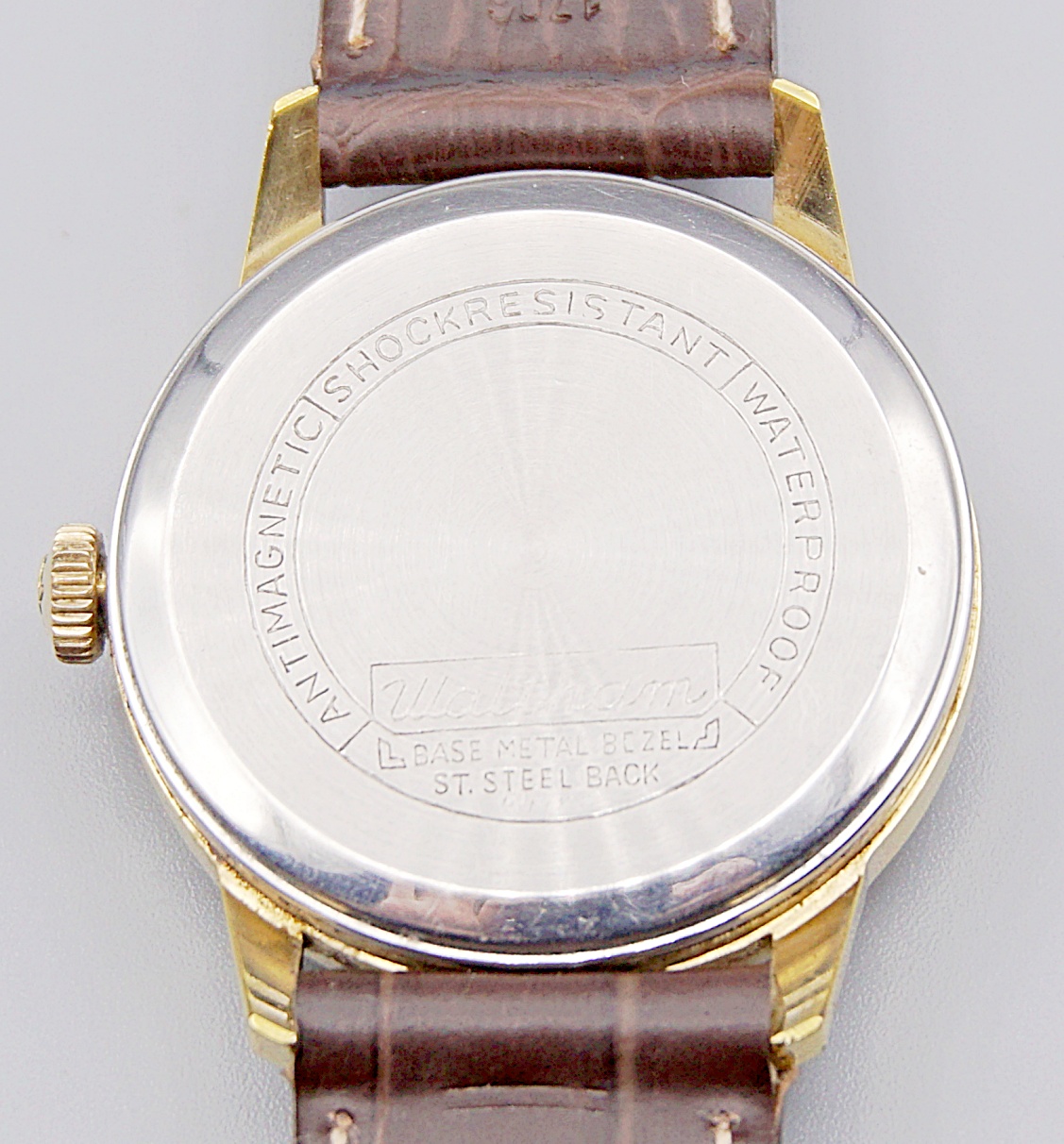 นาฬิกาเก่า WALTHAM ไขลาน