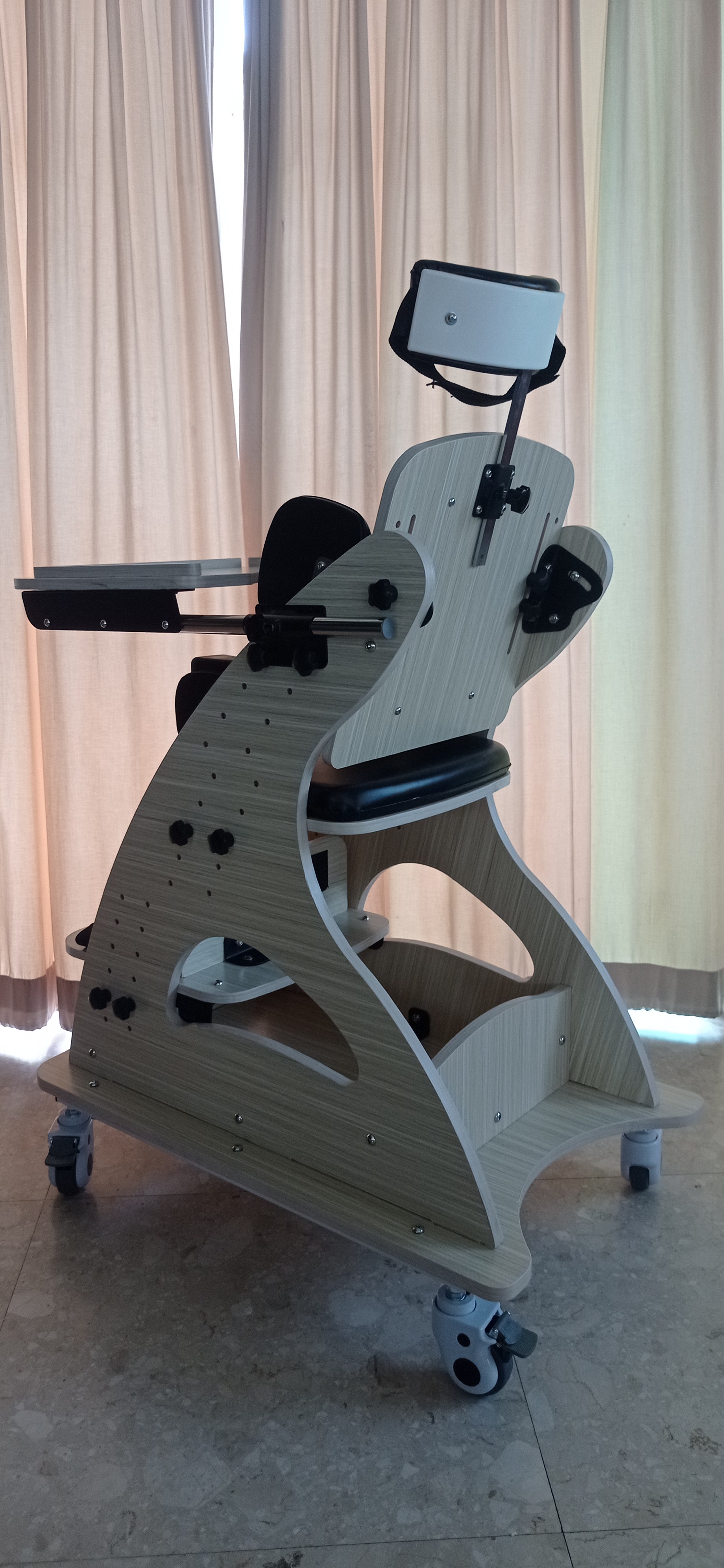 เก้าอี้พัฒนาการสำหรับเด็กสมองพิการ Cerebral palsy chairs rehabilitation for disabled children