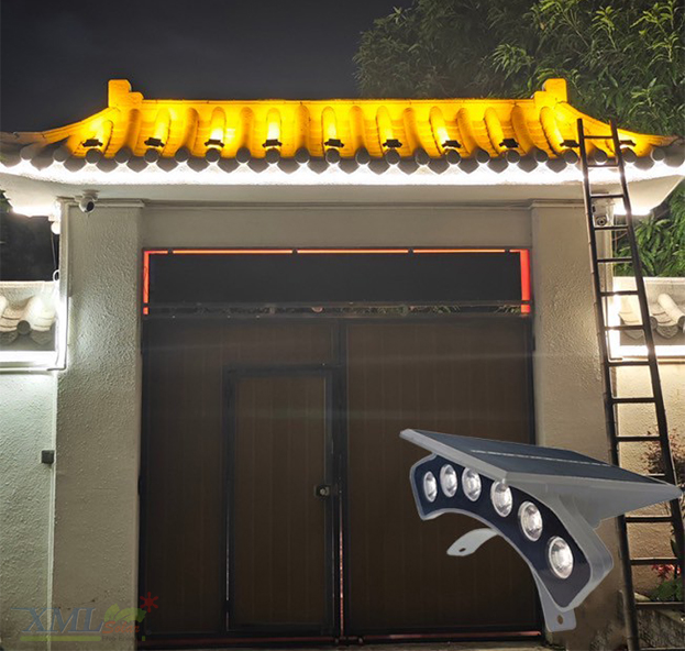 ไฟโซล่าเซลล์ติดหลังคาเก๋งจีน LSXML-218 (แสง : เหลืองวอมไวท์)(1 แถม 1)