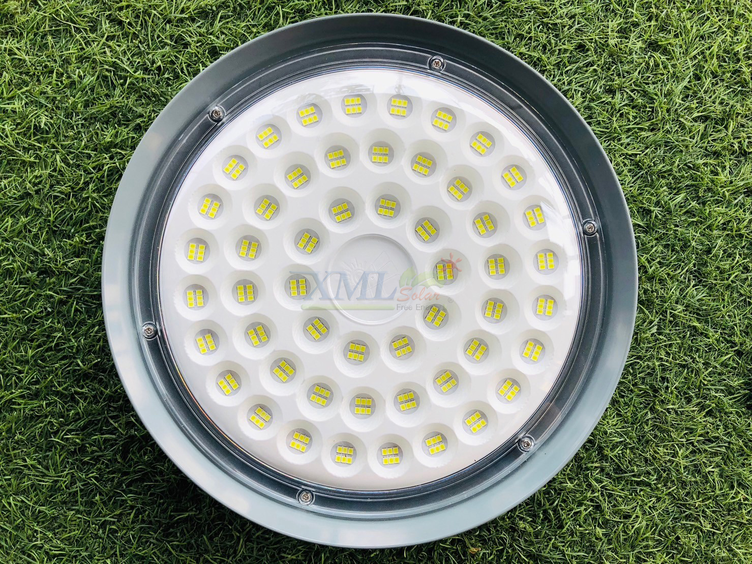 โคมไฟโซล่าเซลล์ ติดเพดาน Highbay รุ่น D MAX 300W (แสง : เหลืองวอมไวท์)