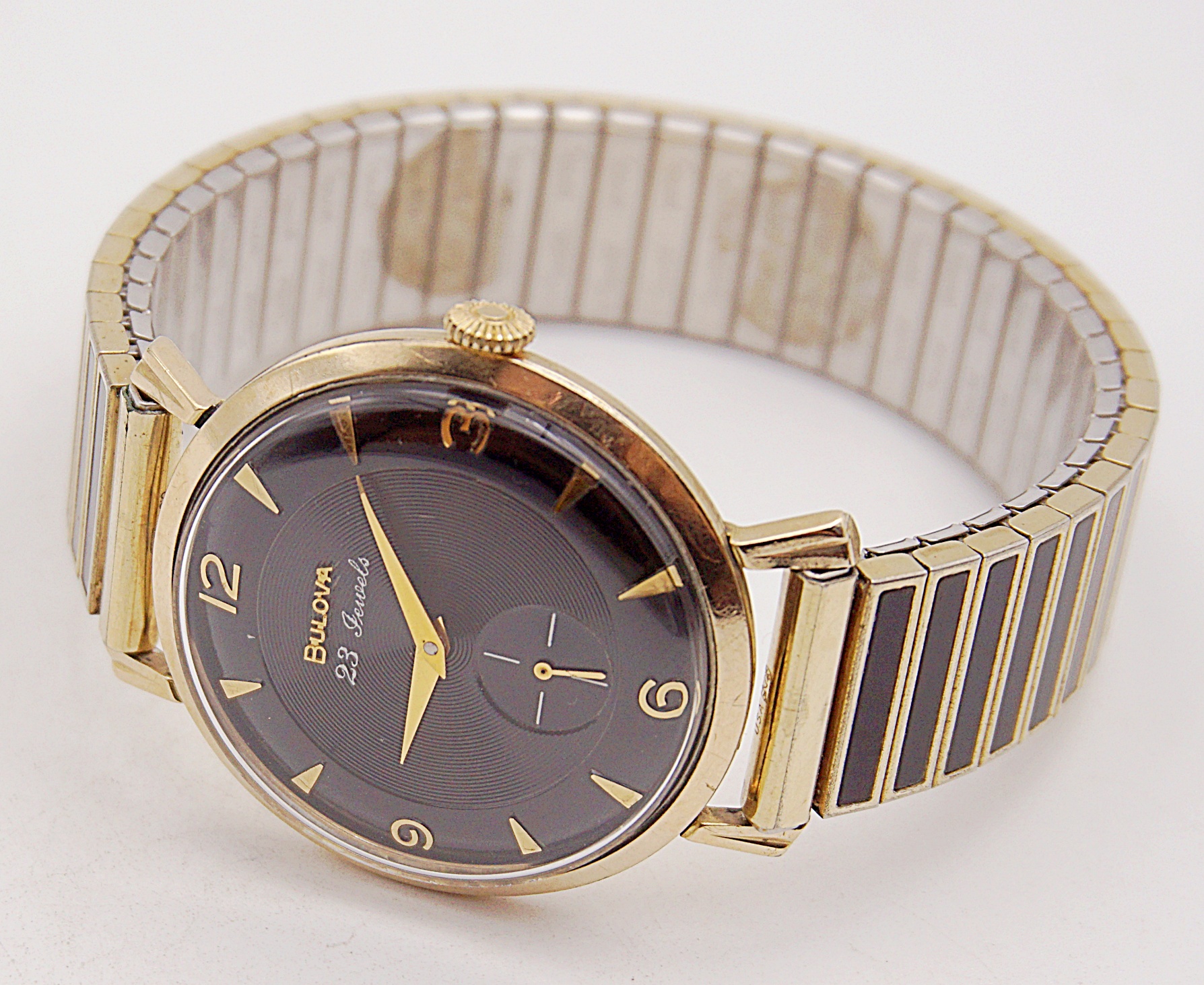 นาฬิกาเก่า BULOVA ไขลาน