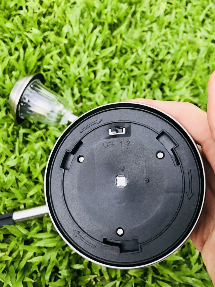 ไฟปักสนามโซล่าเซลล์ 1 LED เเสง ขาว + หลากสี ( 2 in 1 ) 1 แถม 5