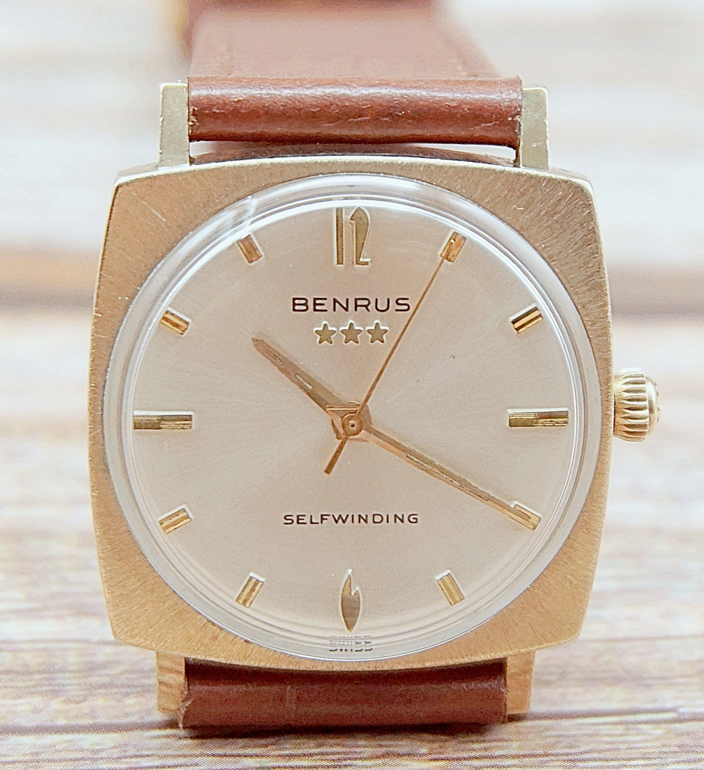 นาฬิกาเก่า BENRUS ออโตเมติก
