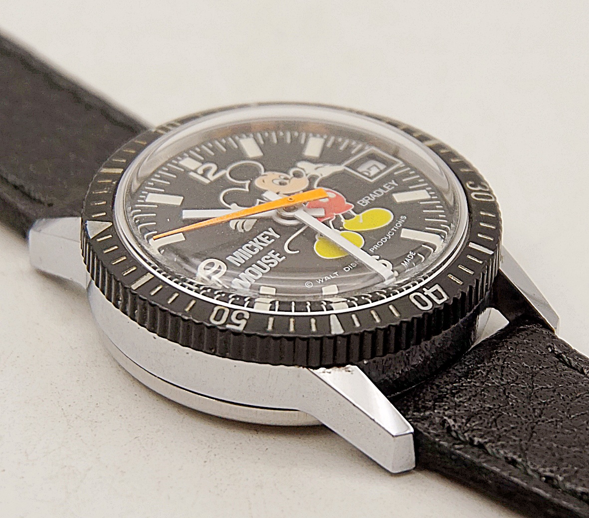 นาฬิกาเก่า MICKEY MOUSE ไขลาน