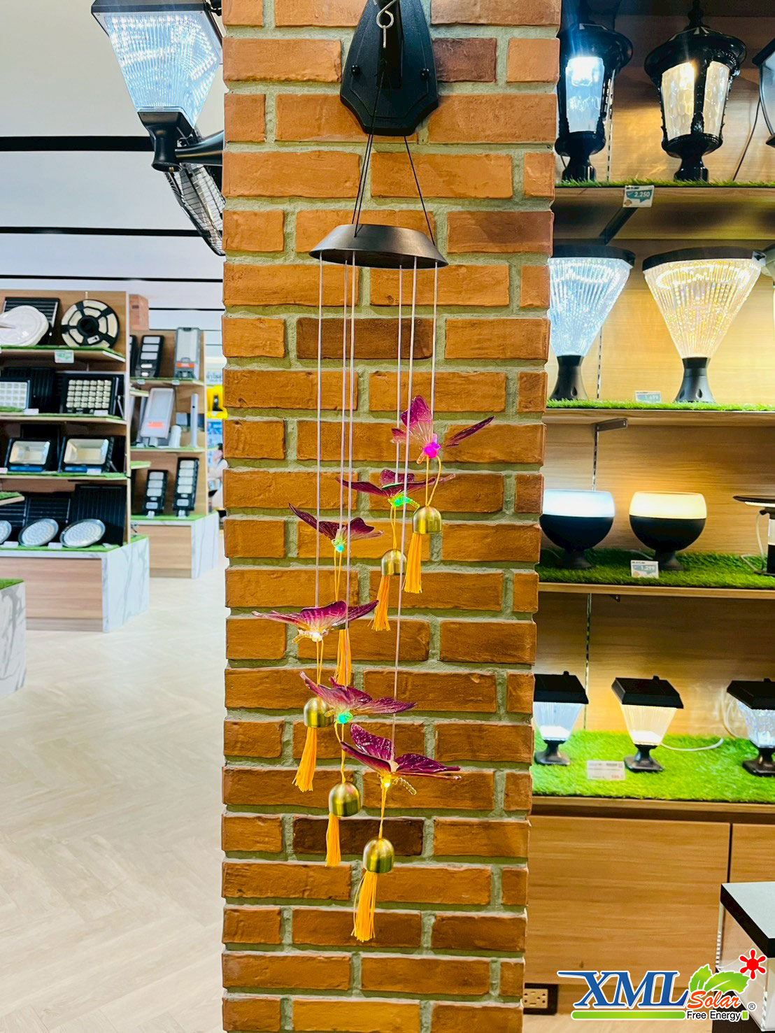 โคมไฟห้อยโซล่าเซลล์ รุ่น LSXML-244