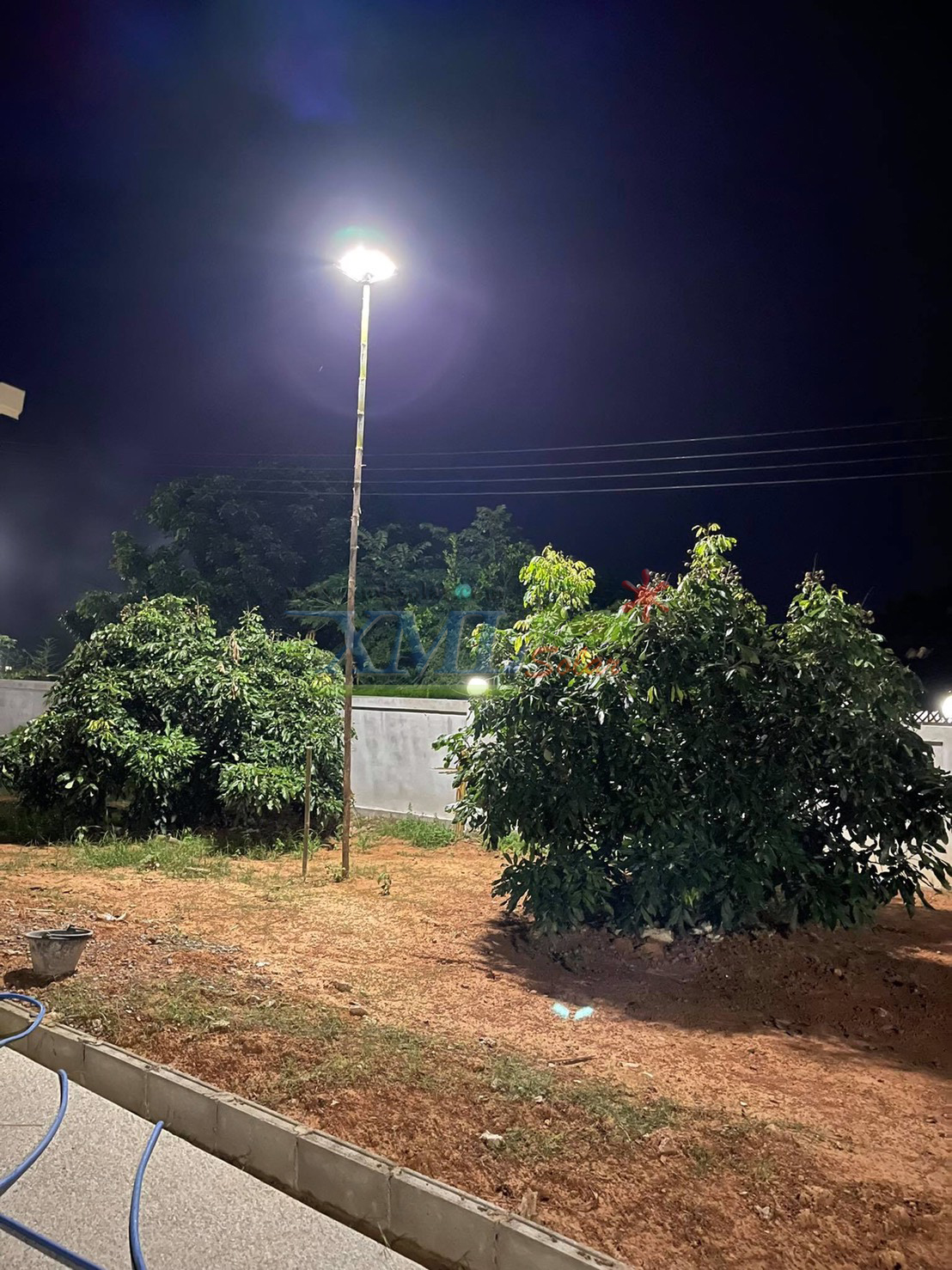 โคมไฟ UFO ทรงสี่เหลี่ยม รุ่น Modi x XML + ระบบ Motion รุ่น 300w (เปิดได้ 3 แสง)