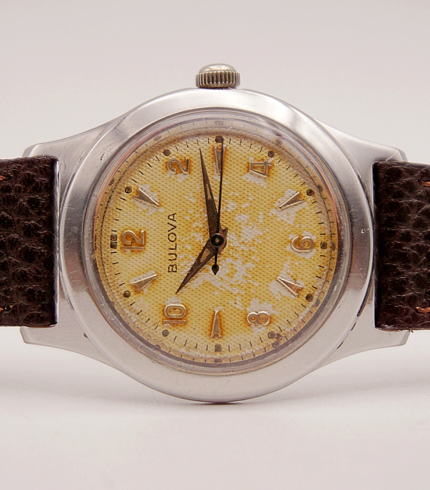 นาฬิกาเก่า BULOVA ไขลาน