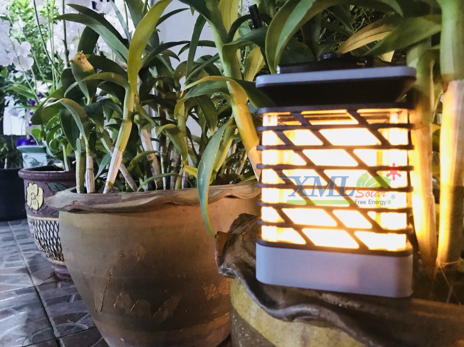 ไฟห้อยโซล่าเซลล์ ทรงสี่เหลียม ตาข่าย (แสง: เปลวไฟเหลืองวอมไวท์)