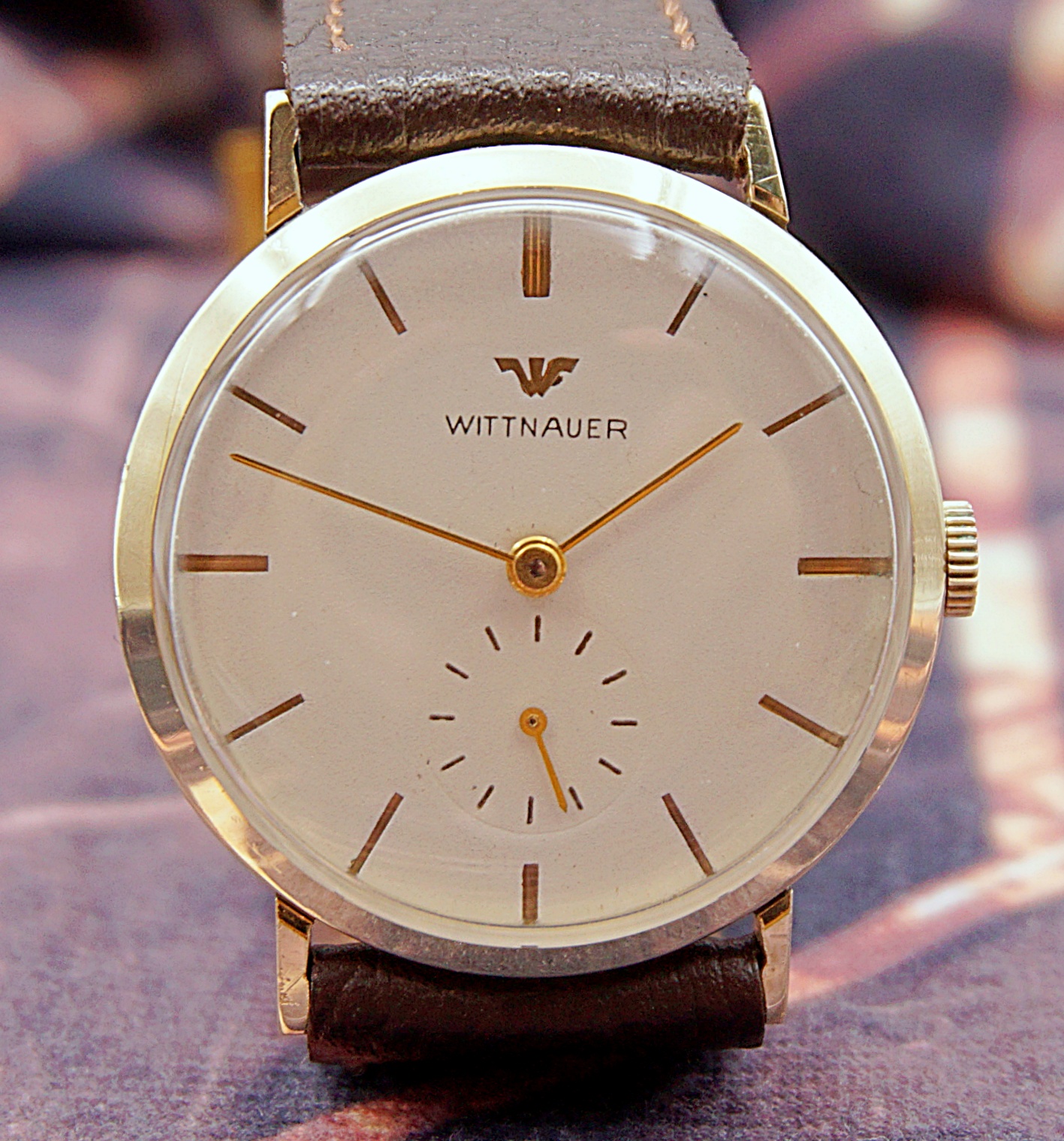 นาฬิกาเก่า WITTNAUER BY LONGINES ไขลานสองเข็มครึ่ง