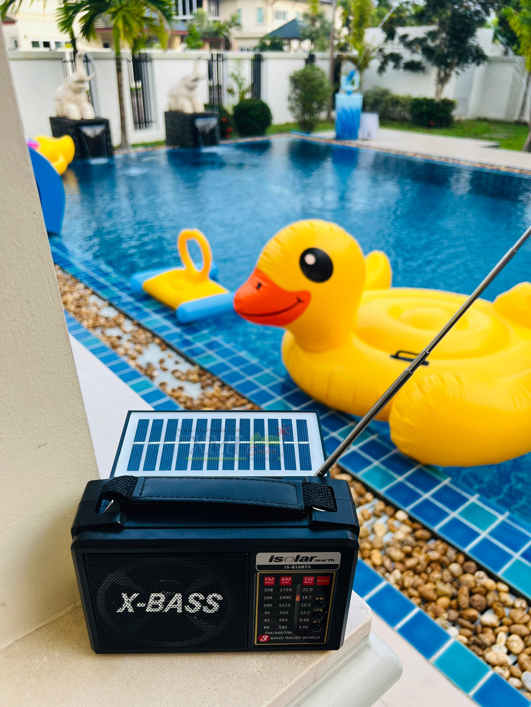 วิทยุโซล่าเซลล์ พร้อมลำโพง มี FM & MP3 ขนาดพกพา (สีดำ)