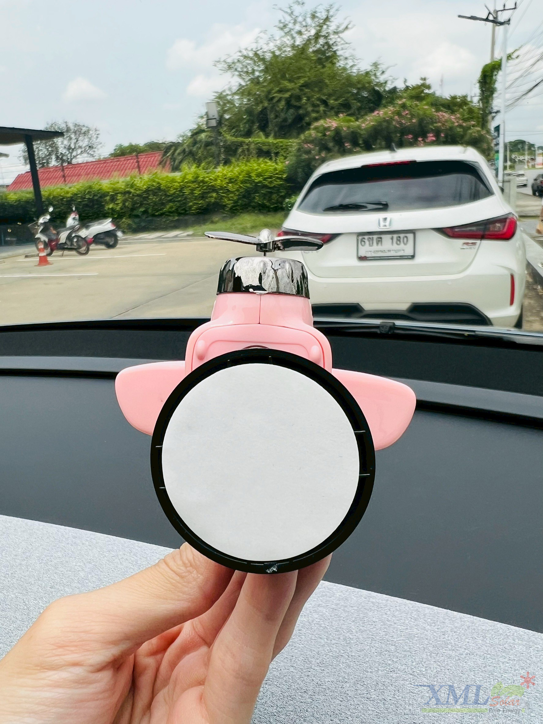 เครื่องบิน ดุ๊กดิ๊กโซล่าเซลล์ รุ่น AIR-66