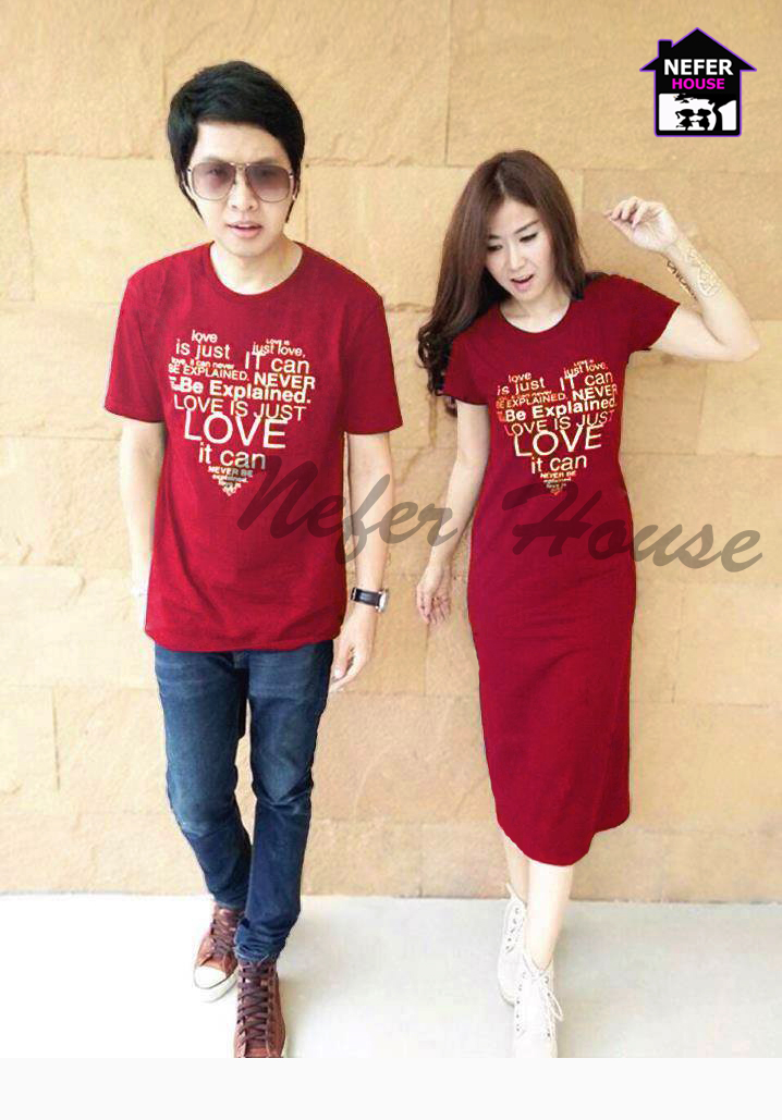 เสื้อยืดคู่ผ้ายืดทรงยาวสีแดง สกรีนสีเหลืองทองรูปหัวใจ