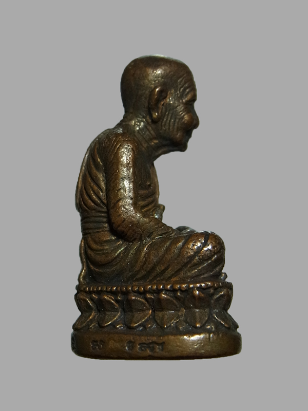 รูปหล่อหลวงปู่ทวด รุ่นสร้างตำหนักฯ ร.9 ปากพนัง ปี2541 สร้างบ้านให้พ่อ