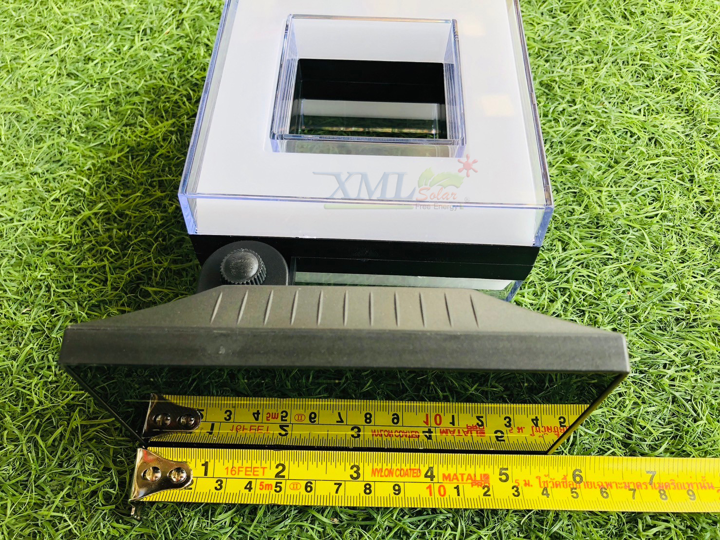 โคมไฟปักสนามโซล่าเซลล์ รุ่น MD-SSL03-S (แสง : เหลืองวอมไวท์)