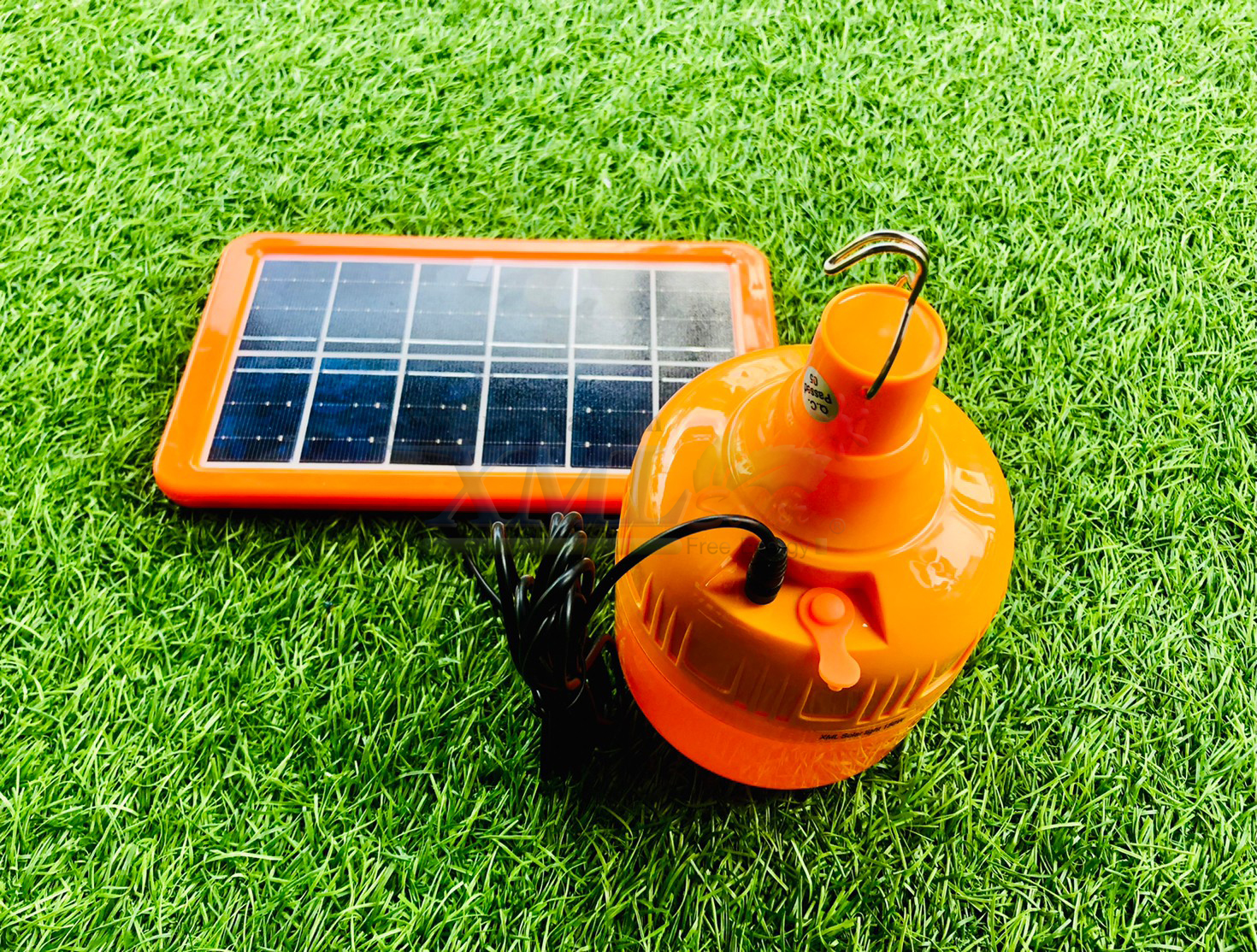 ไฟตุ้มโซล่าเซลล์ชนิดไล่ยุง รุ่น 50w (แสงสีส้ม)(แผงเล็ก)