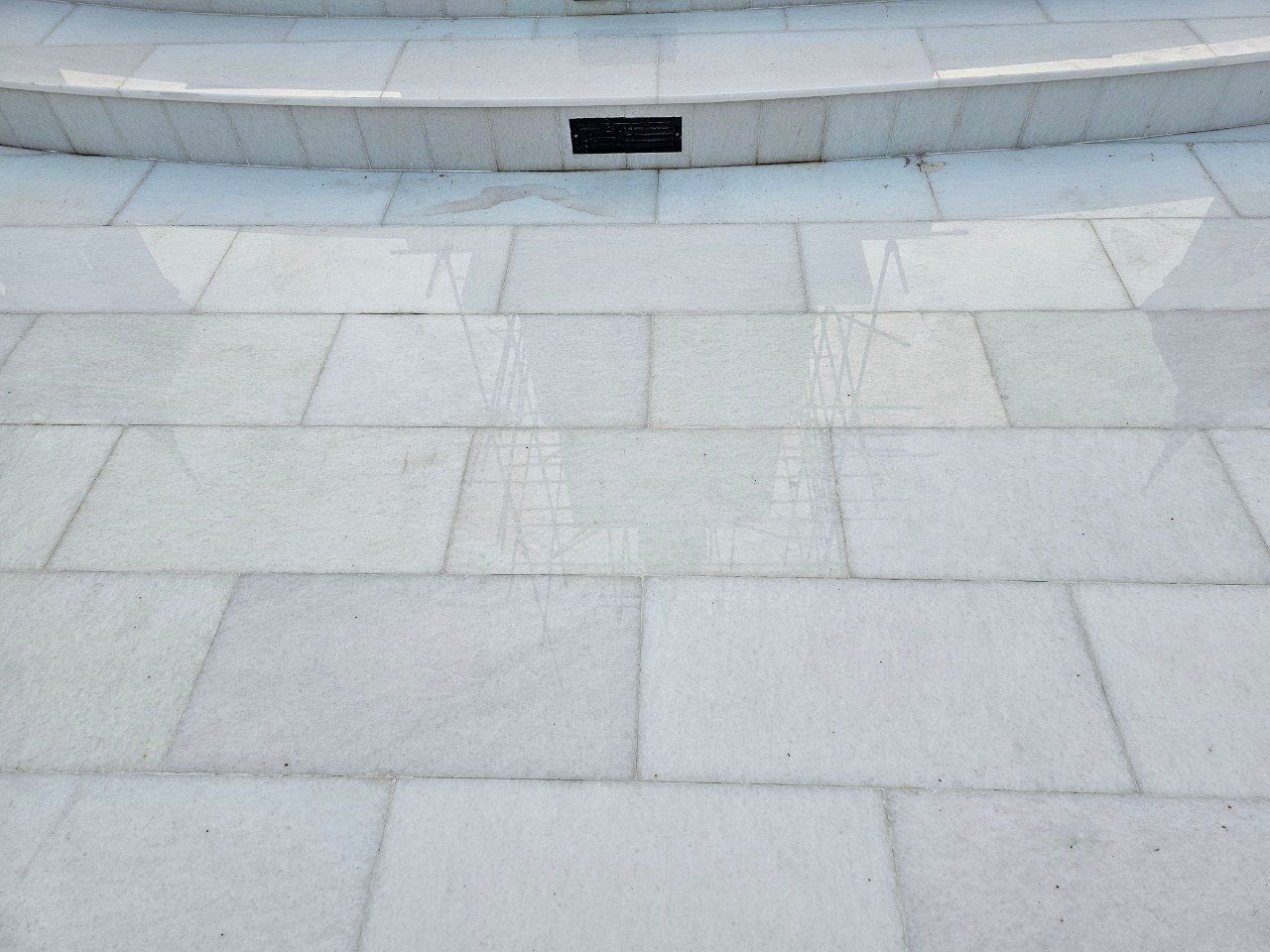 หินอ่อน หิมาลายัน ขนาด30*60เซนติเมตร (ราคาต่อตารางเมตร)