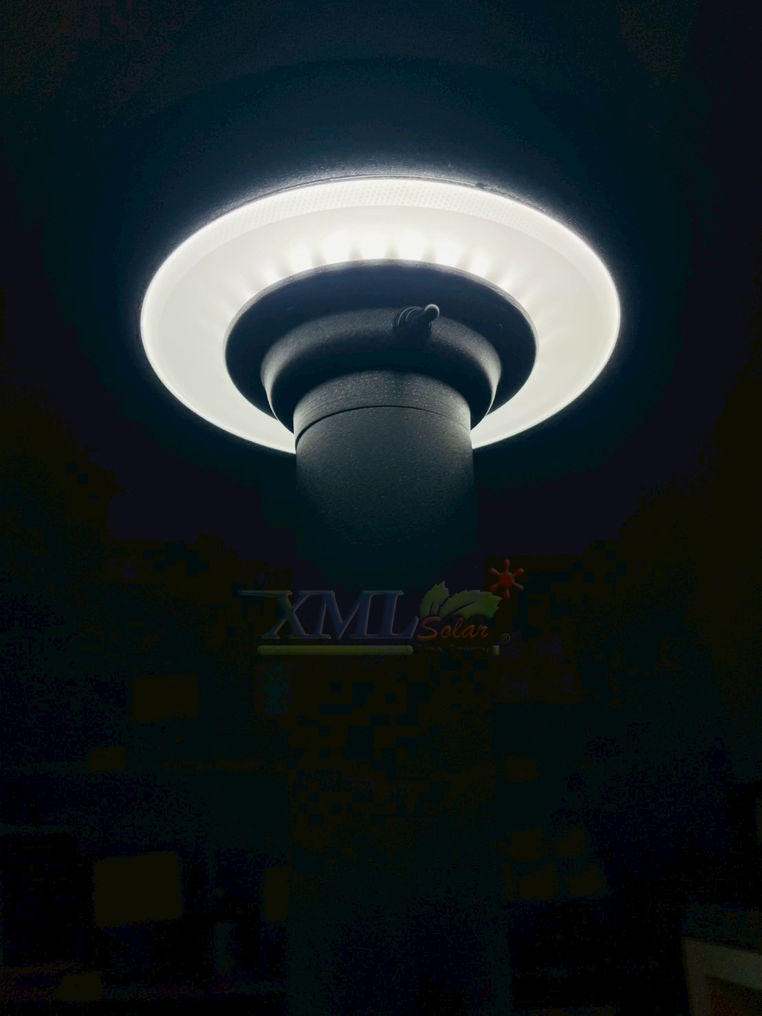 โคมไฟปักสนามโซล่าเซลล์ รุ่น TC-231 (เปิดได้ 2 แสง)