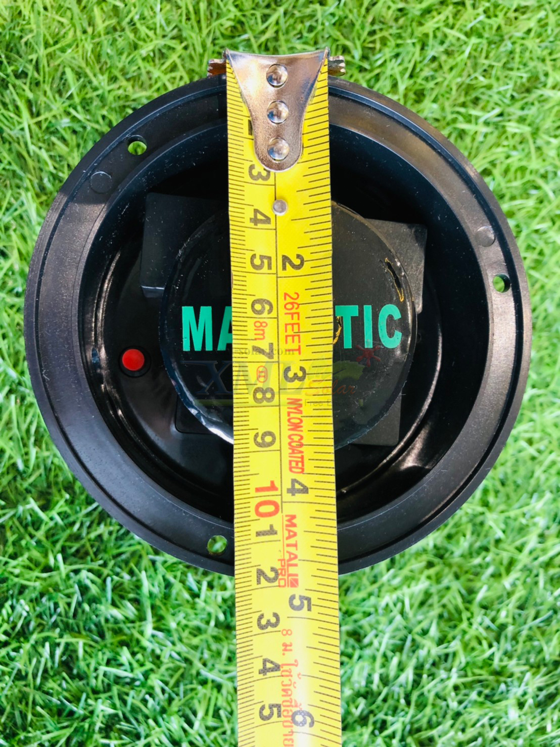 ไฟเตือนฉุกเฉินโซล่าเซลล์ + ฐานเเม่เหล็กในตัว (เเสง : เหลือง)