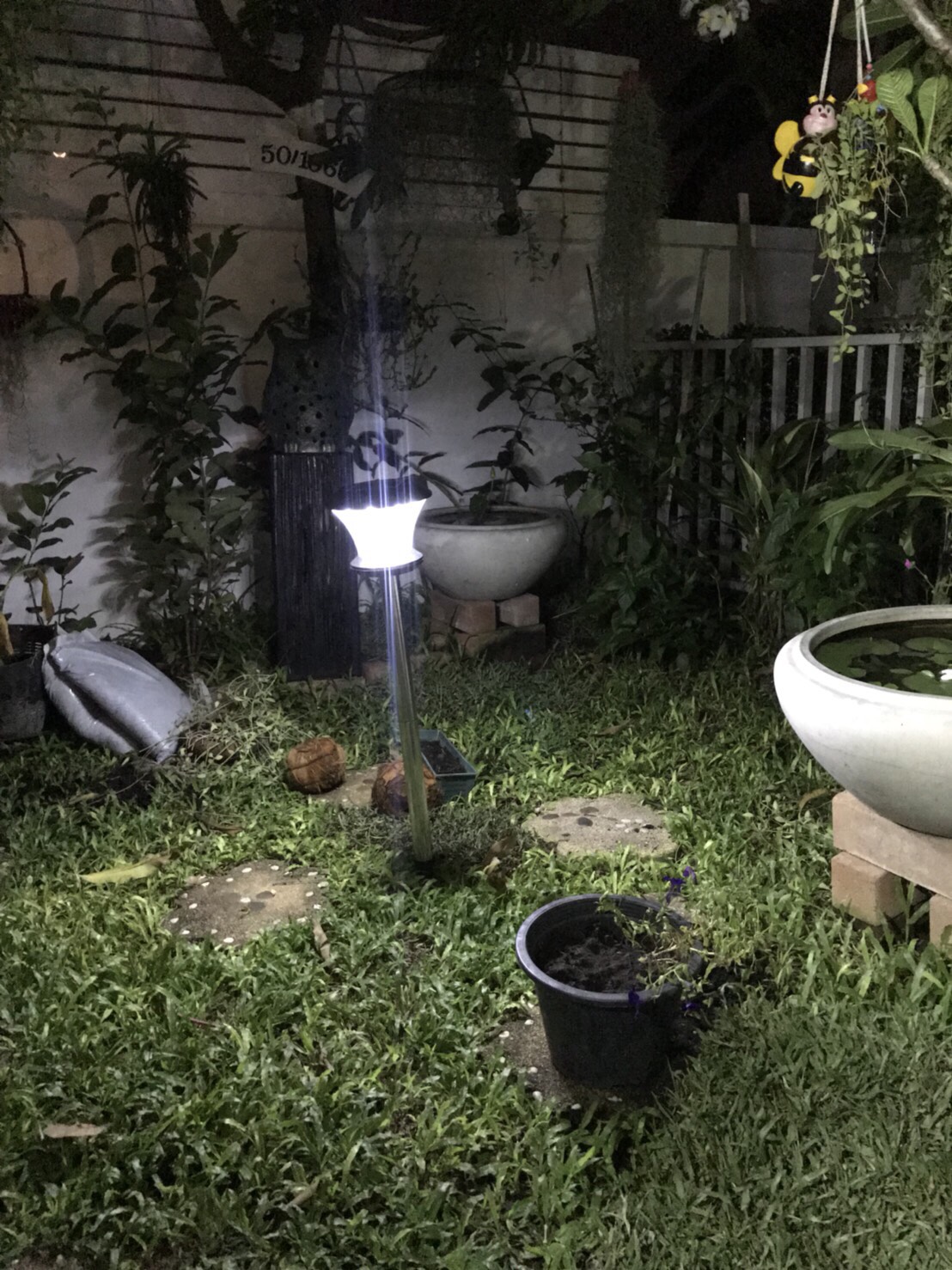 ไฟปักสนามโซล่าเซลล์ 8 Super SMD LED (แบบกลม) สูง 80 ซม. (เเสง : ขาว)