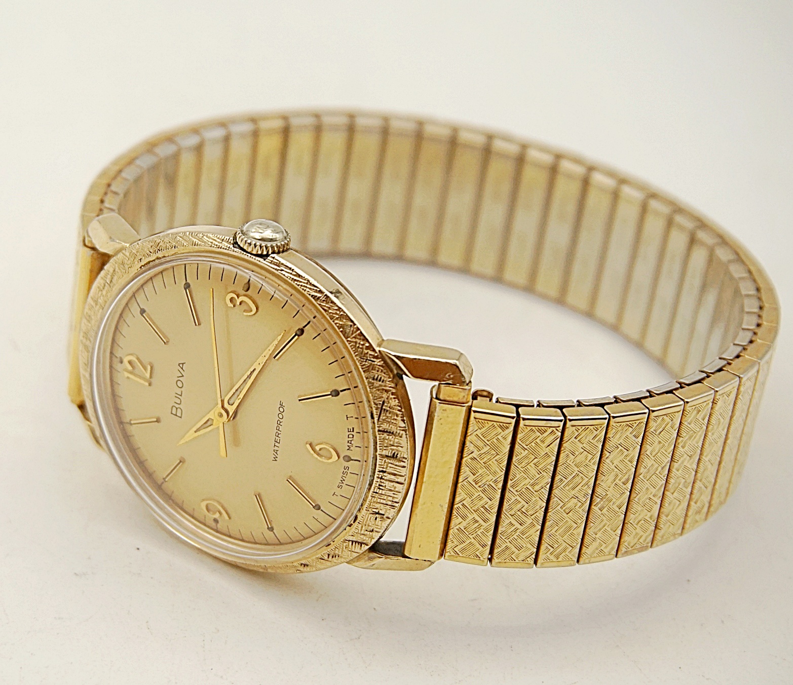 นาฬิกาเก่า BULOVA ไขลาน