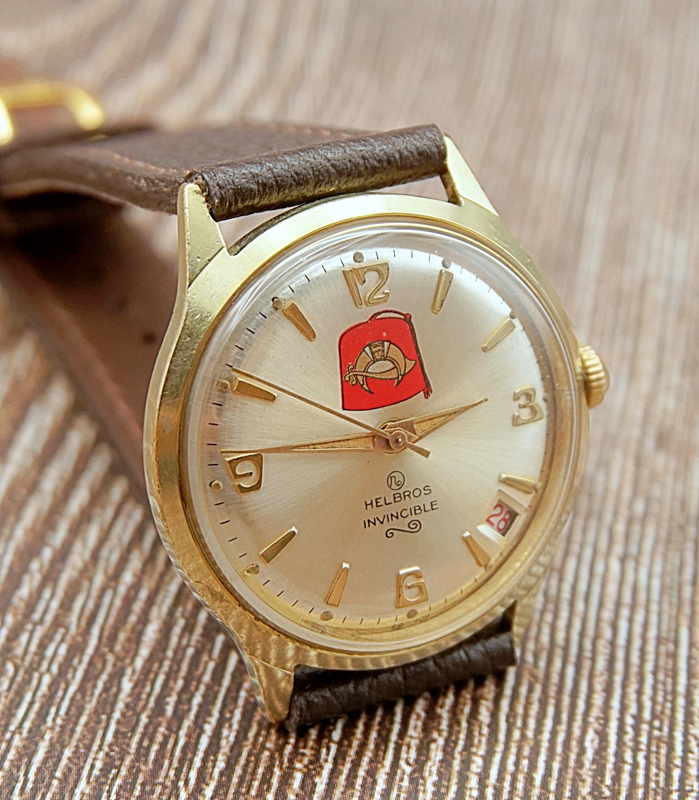 นาฬิกาเก่า HELBROS ไขลาน