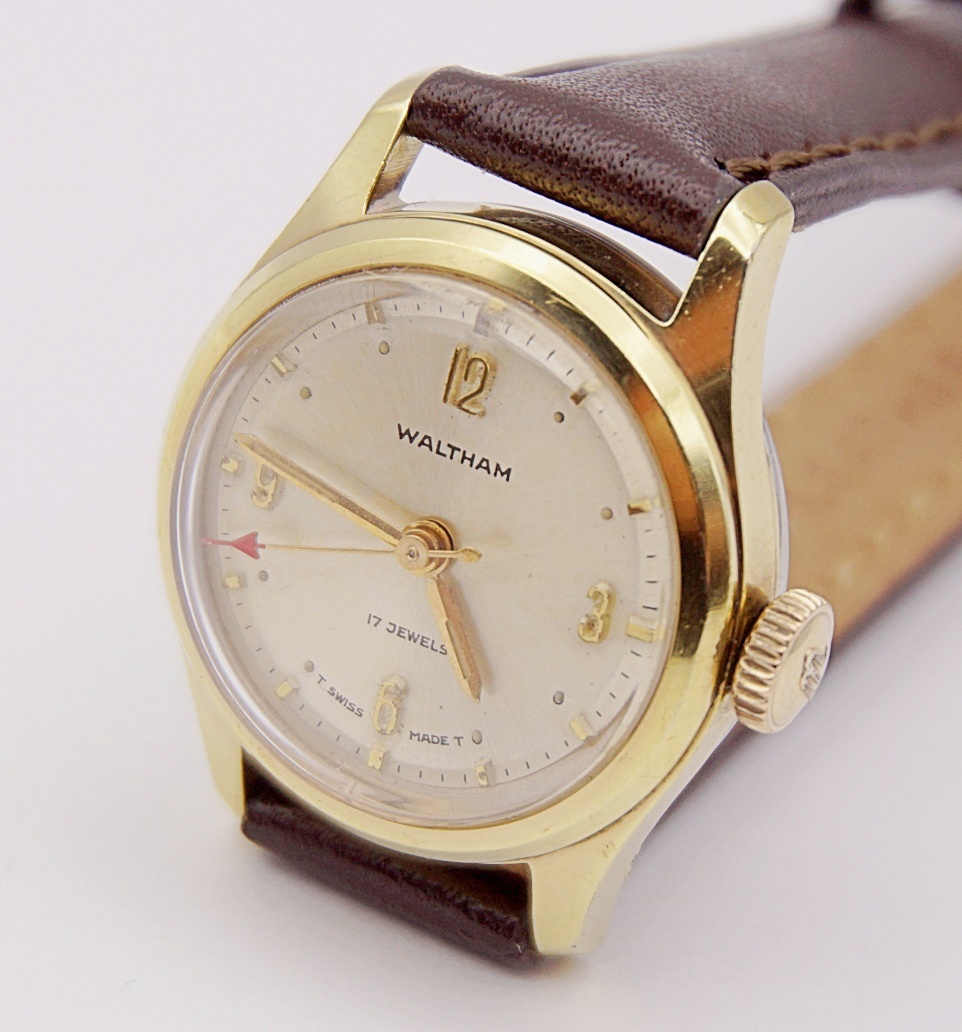 นาฬิกาเก่า WALTHAM ไขลาน (นาฬิกาผู้หญิง)