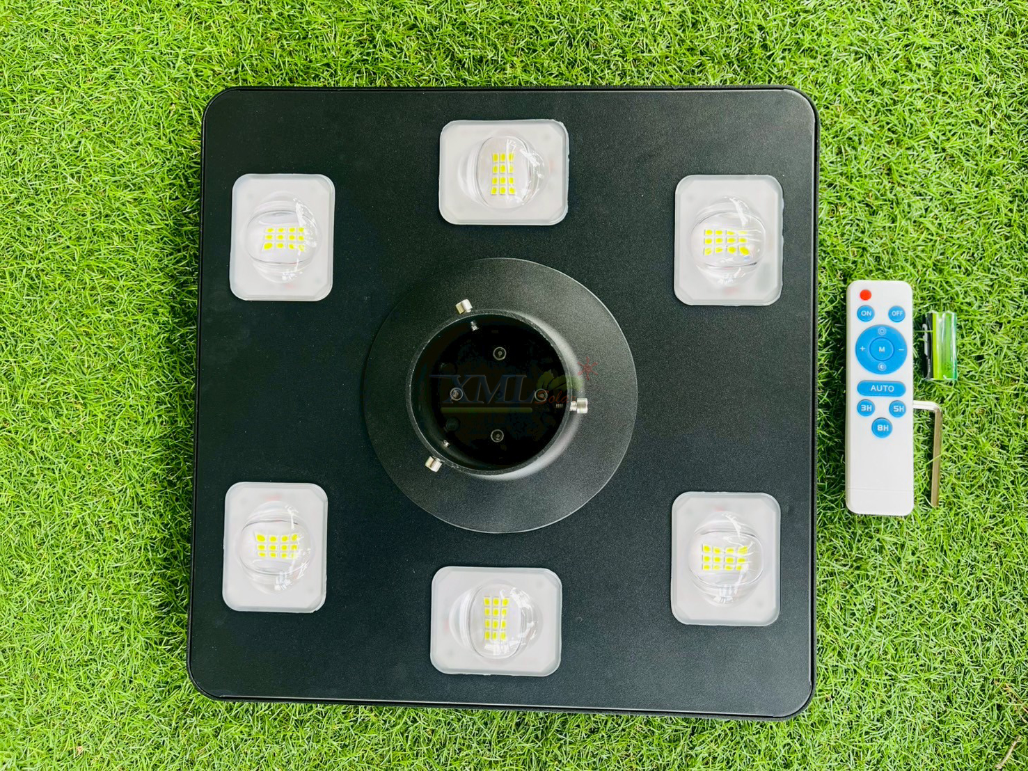 โคมไฟโซล่าเซลล์ UFO รุ่น LSXML-224S (แสง : ขาว)