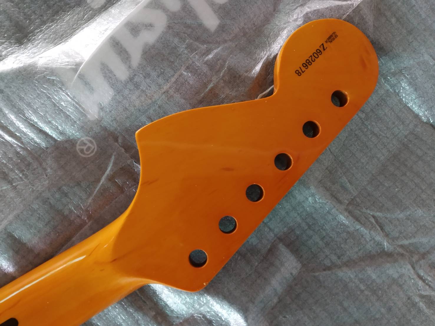 คอกีต้าร์ Fender Yngwie Malmsteen