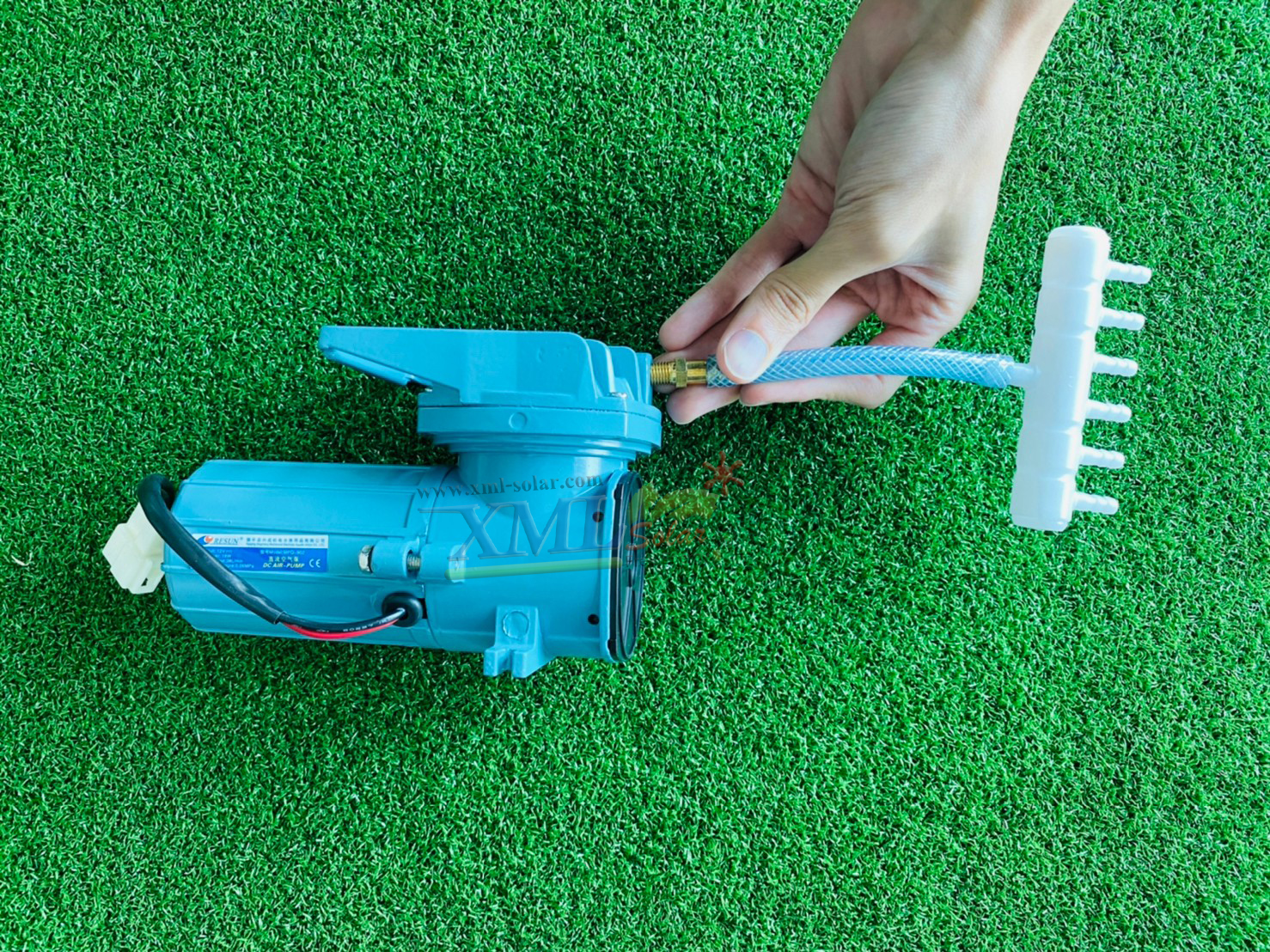 ชุดปั๊มออกซิเจน โซล่าเซลล์ รุ่นใหญ่ (ระบบ DC) ปั๊ม 12v. /18 W. พร้อมแผงโค้งงอได้ 120 Watt